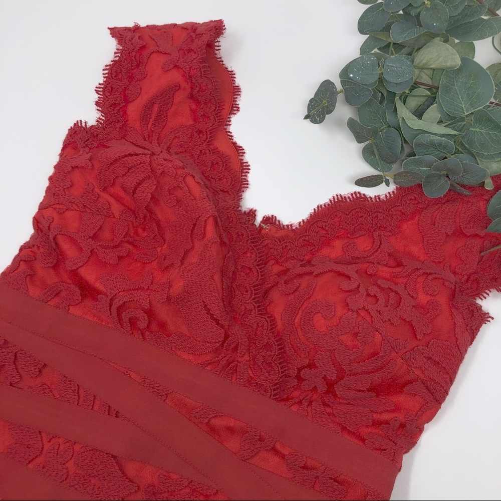 Tadashi Shoji Embroidered Lace Sheath Dress